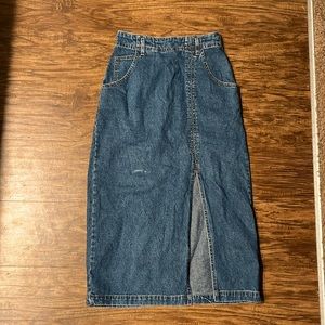 Vintage GUESS denim midi skirt